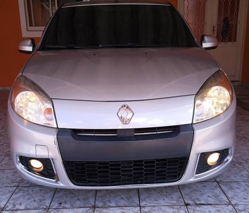 RENAULT SANDERO 1.6 PRIVILÉGE 16V FLEX 4P AUTOMÁTICO